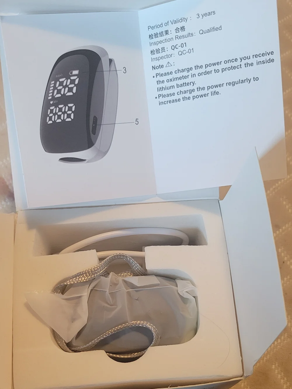 Fingertip Pulse Oximeter - White